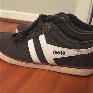 Gola soccer shoes